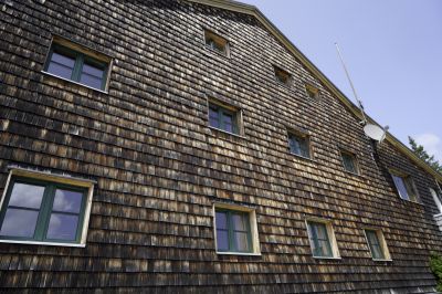 Shake Siding Installation in Portland, TN